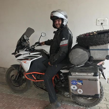 Motihari Lummj Guest House المظهر الخارجي الصورة